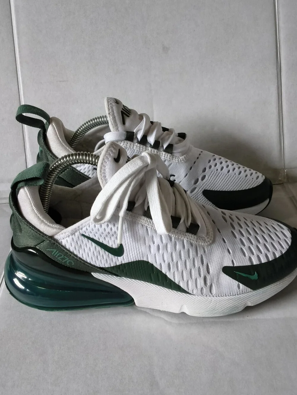 Nike Air Max 270 Women's Running Shoes White/Green, Size 6, Vintage Bicoastal